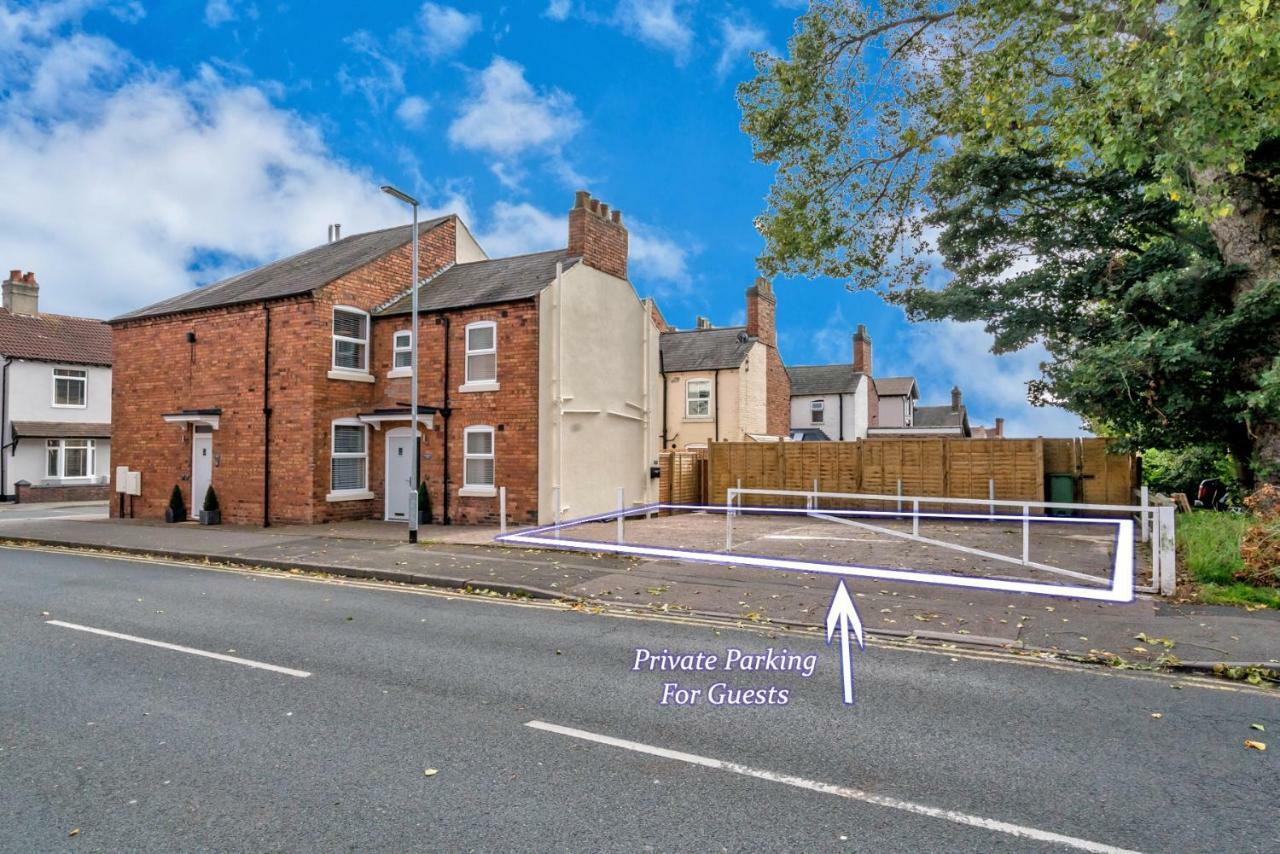 Cannock Hotel Apartments Bagian luar foto